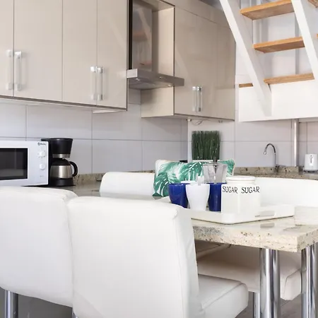 Moderne Mit Meerblick Und Pool By Interhome Apartman Playa de las Américas