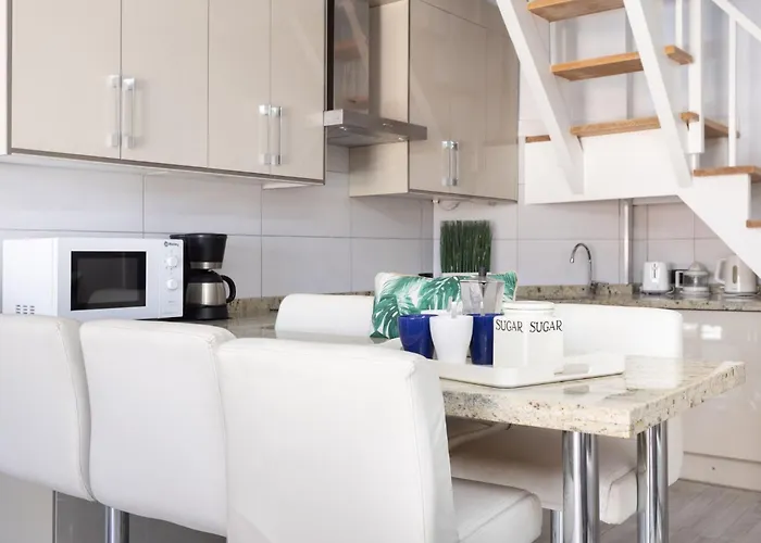 Moderne Mit Meerblick Und Pool By Interhome Apartman Playa de las Américas