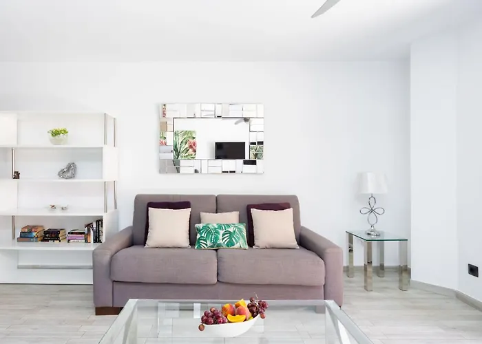 Apartman Moderne Mit Meerblick Und Pool By Interhome *