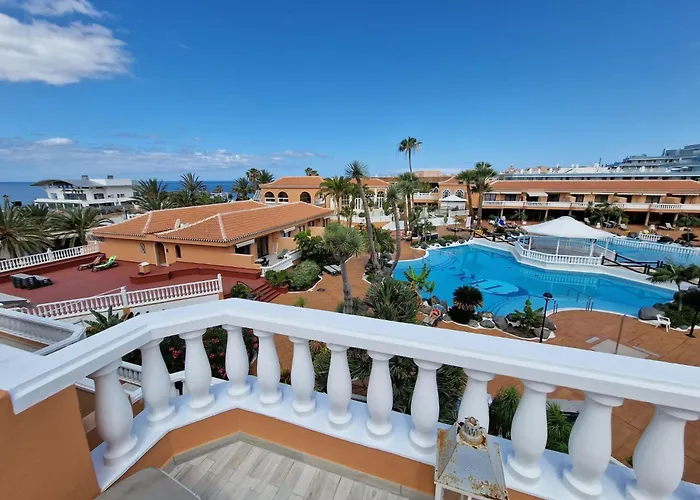 Moderne Mit Meerblick Und Pool By Interhome Apartman *