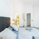 Apartment Moderne Mit Meerblick Und Pool By Interhome *
