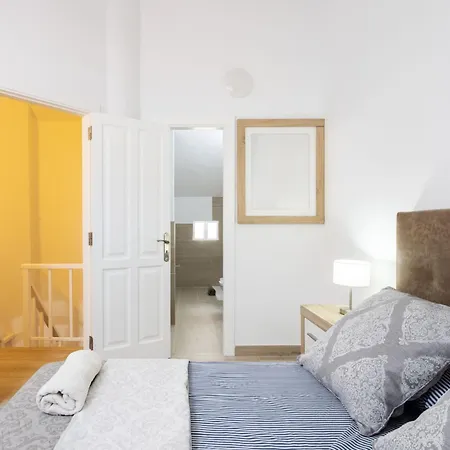 Apartment Moderne Mit Meerblick Und Pool By Interhome Playa de las Americas (Tenerife)