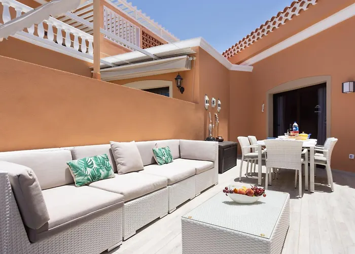 Апартаменты Moderne Mit Meerblick Und Pool By Interhome *