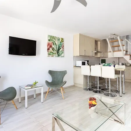 Moderne Mit Meerblick Und Pool By Interhome *